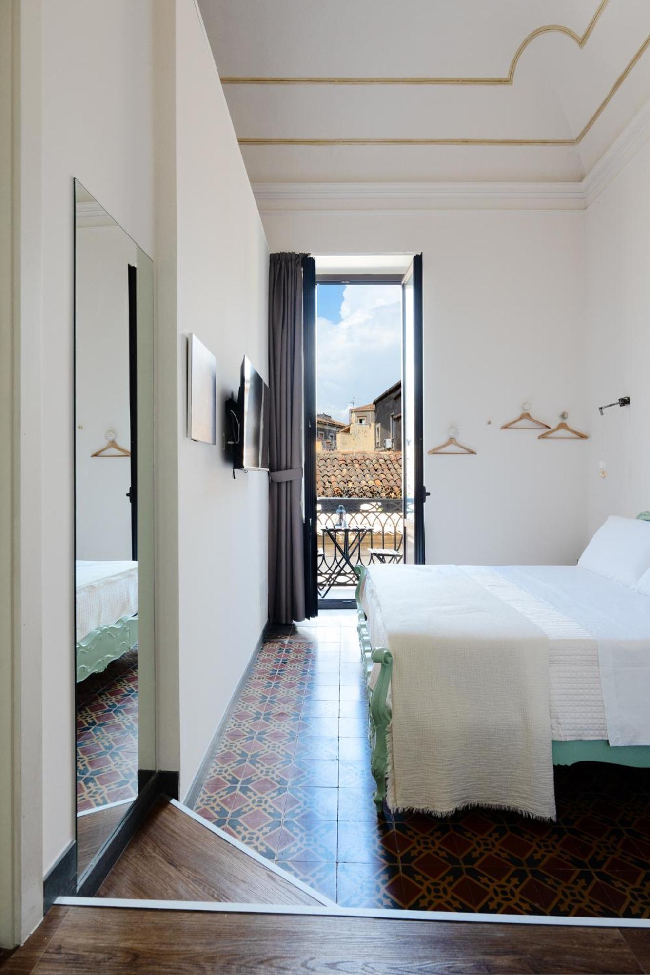 Holiday Lux Boutique Room Κατάνια Εξωτερικό φωτογραφία